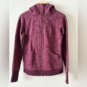 Lululemon Scuba Hoodie – Rose Print Burgundy (Size 8)